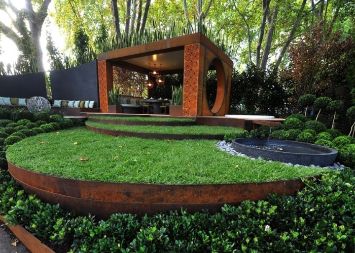 Connectors for Metal Garden Edging by FormBoss