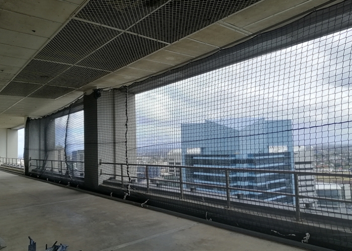 Containment Netting for Buildings by Kerrect Group