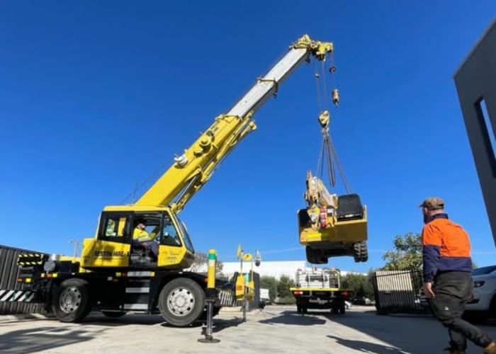 Benefits of Mobile Cranes by Preston Hire