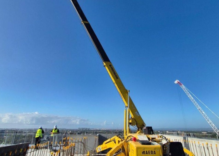 Mini Crane Hire for Rooftop Projects by Preston Hire