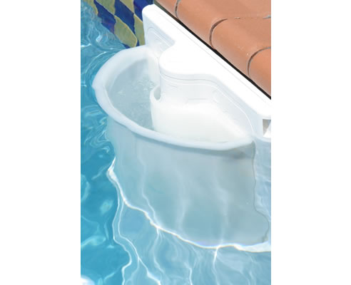 pool skimming device