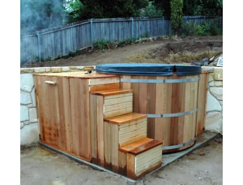 hot tub with stairs