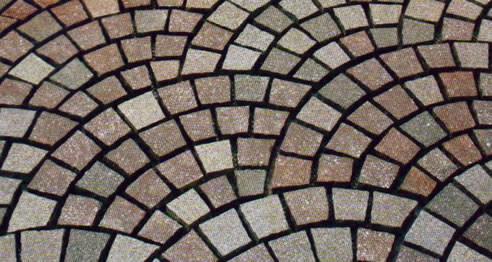 porphery cobblestone paving