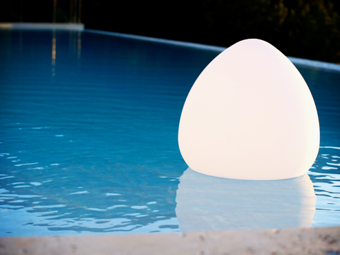 Magic Ball Floating Pool Light by Waterco