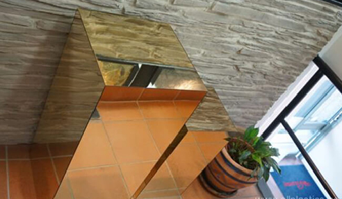Gold Acrylic Mirror Sheets for Plinths