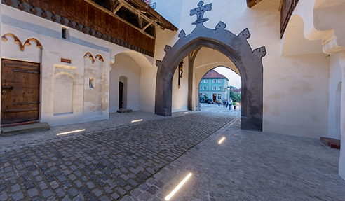 Linear Lighting for Landsberg Landmark from WE-EF