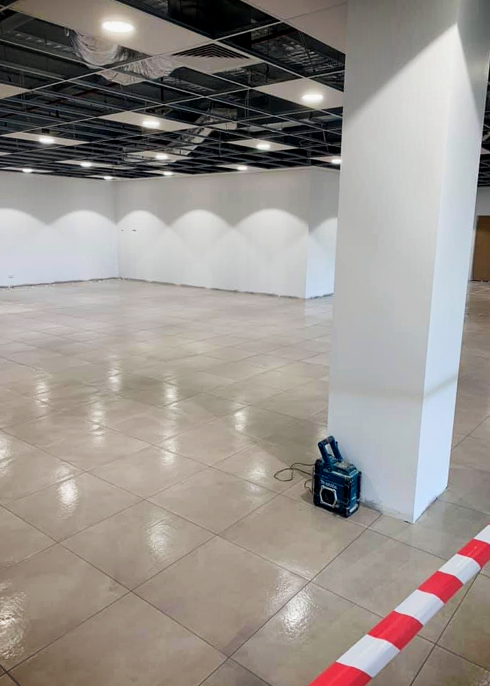 Premium Showroom Flooring with Adhesives from LATICRETE