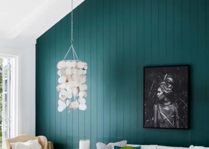 How to Create a Feature Wall with Dulux
