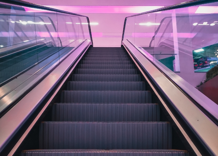 Heavy-Duty Escalators for Transport Hubs by Liftronic