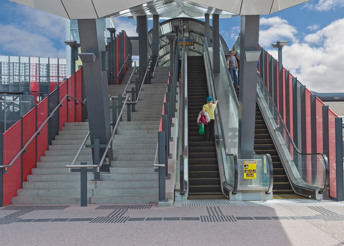 Heavy-Duty Escalators for Transport Hubs by Liftronic