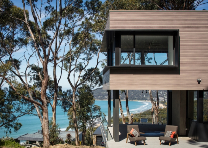 DecoClad® Achieves New Fire Rating -/30/30 for Fire-Prone Areas