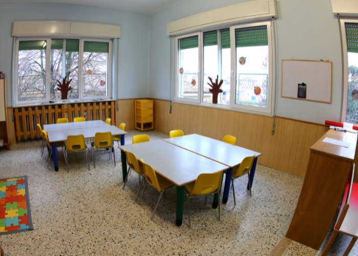 LED Oyster Light for Schools by FAMCO