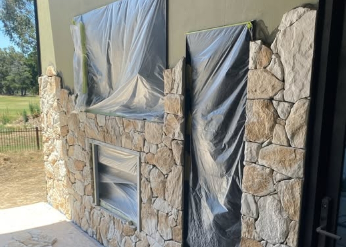 Mortar for Stone Wall Cladding by Laticrete