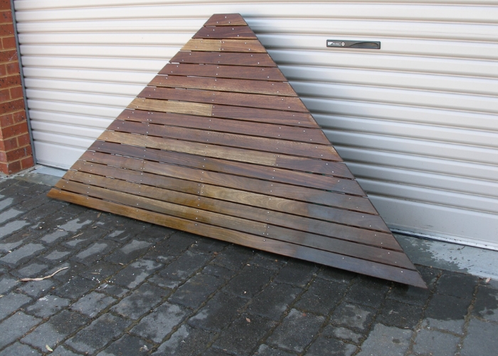 Cleaning Solution for Natural Siding by Livos