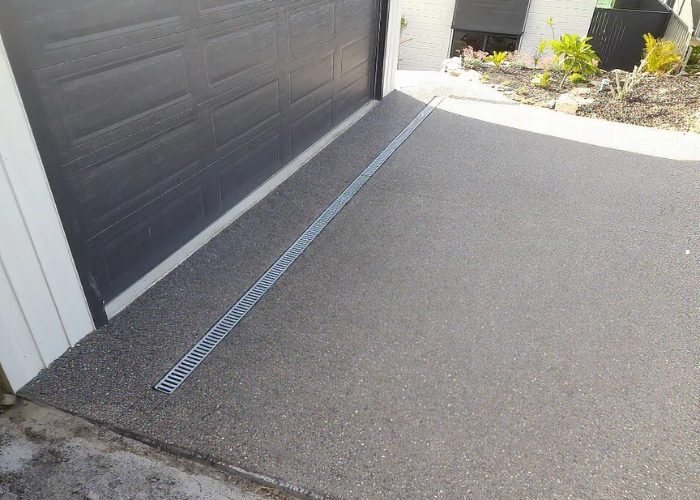 Surface Water Drainage Solution for Driveways by RELN