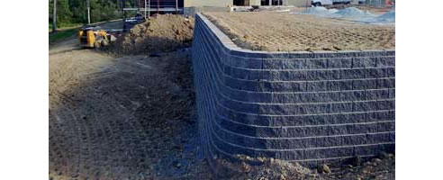 segmental block retaining wall