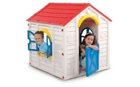 cubby house