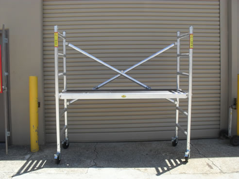 mobile aluminium scaffolding