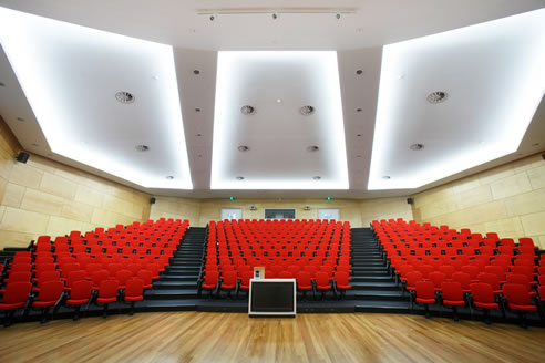 indirect ceiling lighting in lecture hall