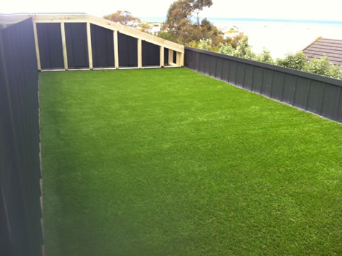 artificial rooftop lawn