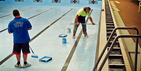 re-painting public pool