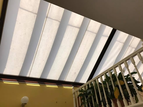 skylight blinds