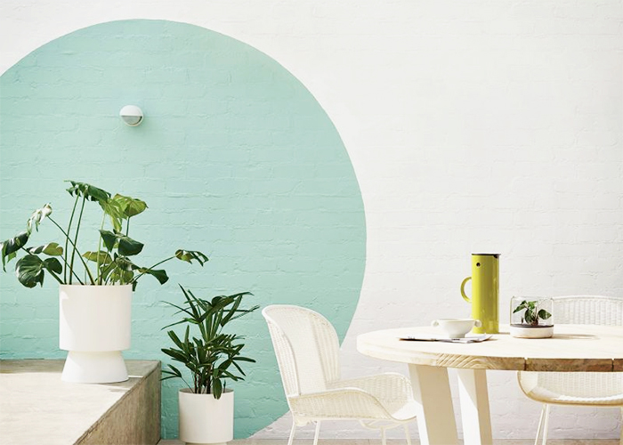 Summer Outdoor Paint Projects with Dulux