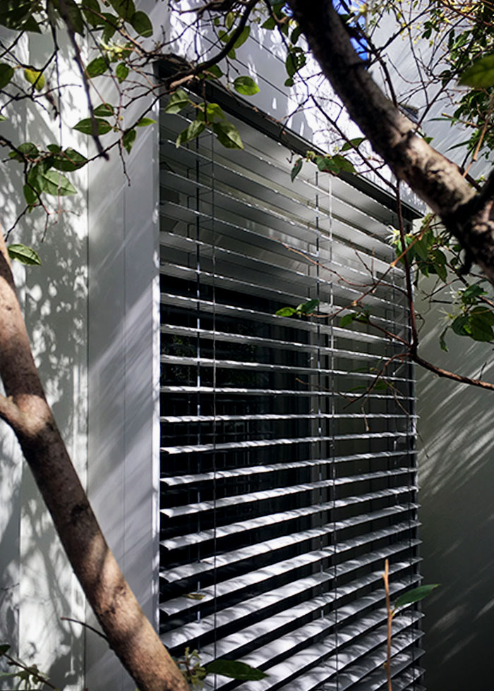 ev80 External Venetian Blinds - New Specifier Portal by evaya