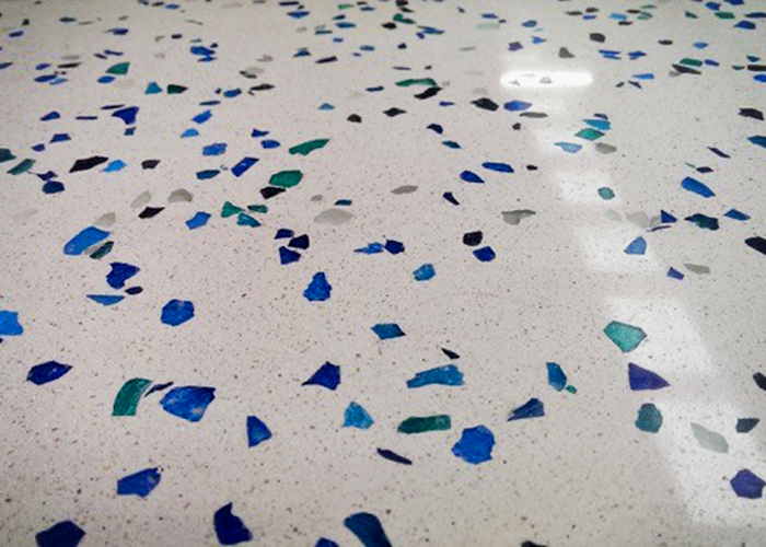 Coloured Glass in Polished Concrete by Schneppa Glass