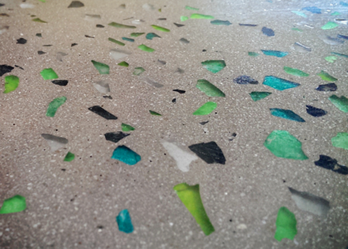 Coloured Glass in Polished Concrete by Schneppa Glass