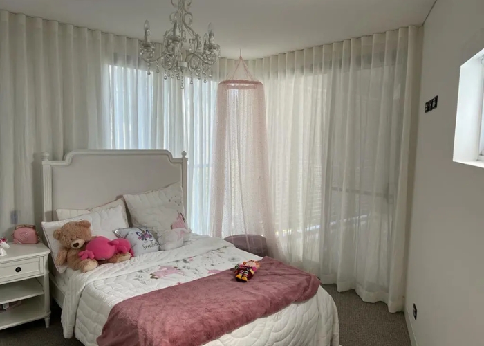 Advantages of Smart Curtains by Rolletna